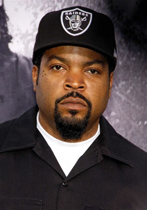 ICE CUBE .